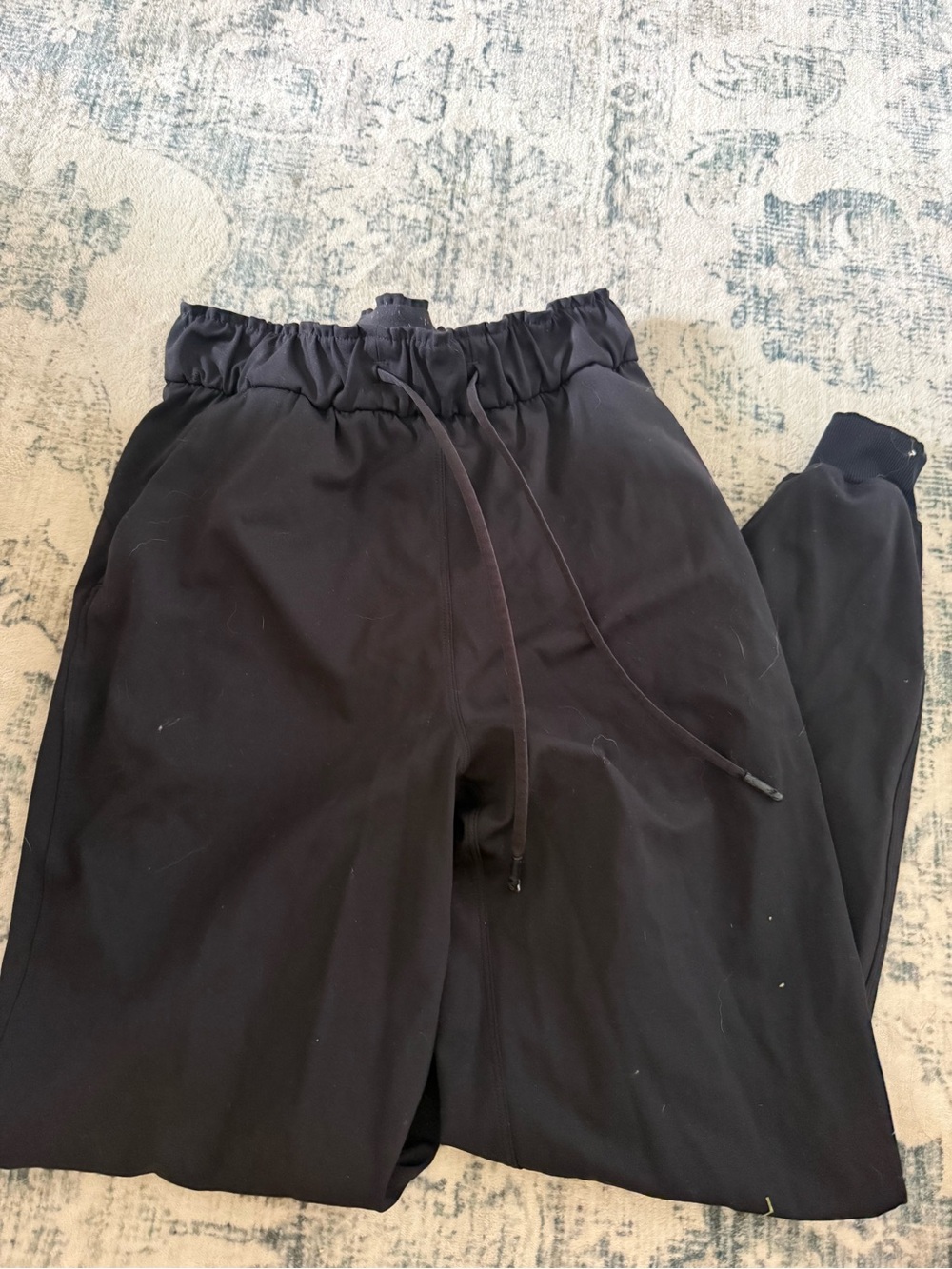 Lululemon Women’s Black Drawstring Jogger Pants